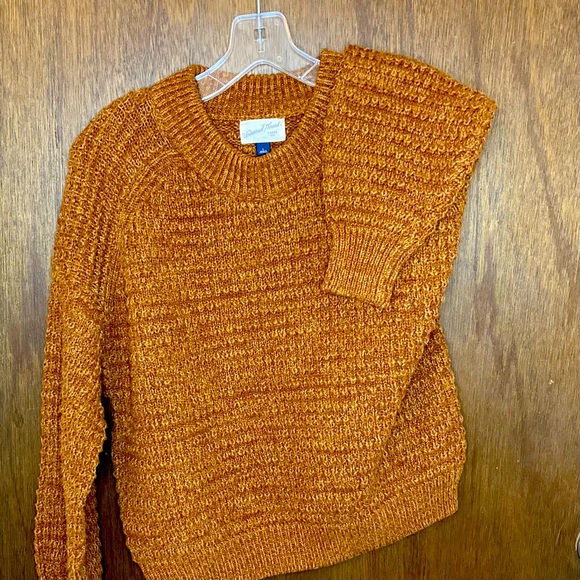 Universal Thread Golden Brown and Cream Knit Sweater - Picture 3 of 7
